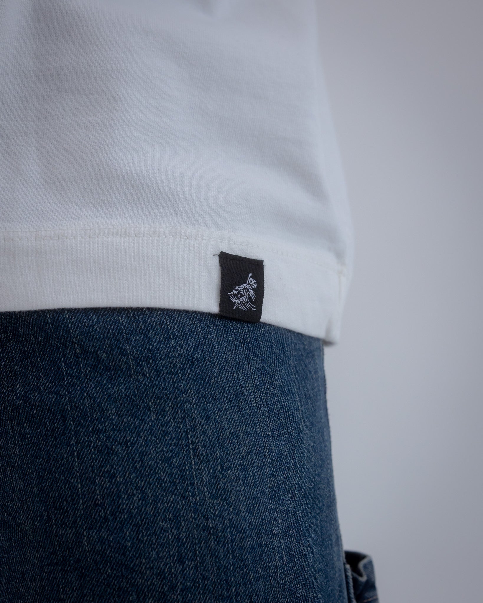 Classic Heavy T-Shirt – Off White