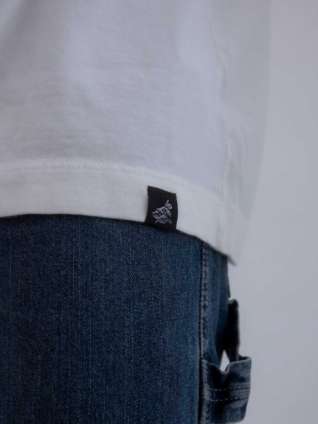 Sheep Among Wolves Heavy T-Shirt – Off White