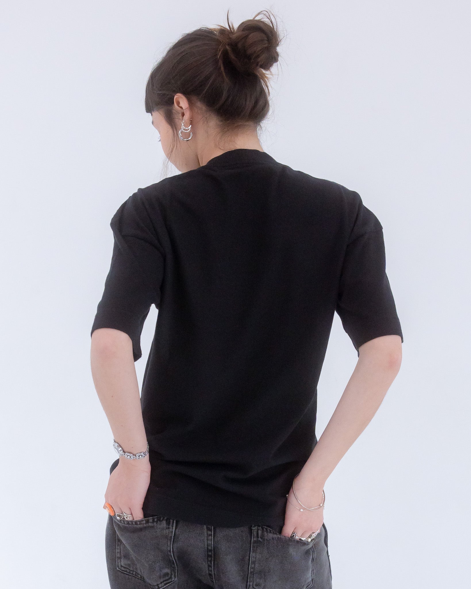 Classic Heavy T-Shirt – Black